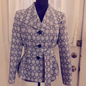 LE SUIT Macy’s. Gorgeous for Professional Wear or Any Classy Event!🌷